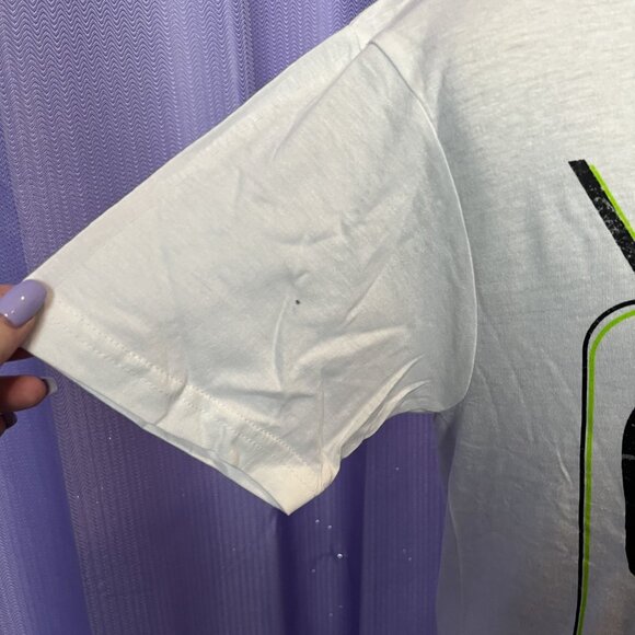 BNWT - Weezer White Basic T-Shirt Sz: S - Picture 3 of 5